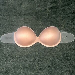 Strapless Adhesive Backless Bra in Nude Pink